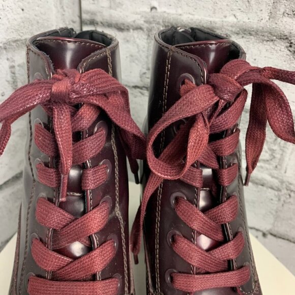 Vintage Y2K Aldo Faux Patent Leather Chunky Platform Block Heel Lace up Bootie - Picture 6 of 14